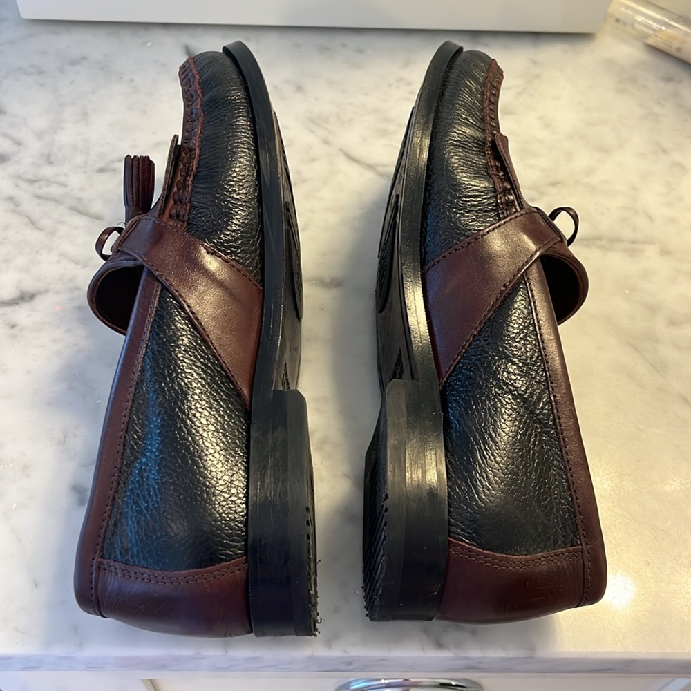 Johnston & Murphy Brown $ Black Slip-On Loafers men’s size 9 1/2 - Picture 4 of 8